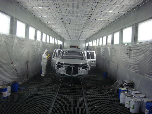 calidad 15000 sistemas/línea de rociadura auto de taller de pintura de Yearl con el sistema de transporte semiautomático fábrica